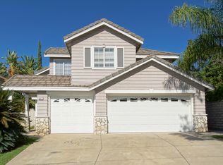 8012 Riviera Ct, Fontana, CA 92336