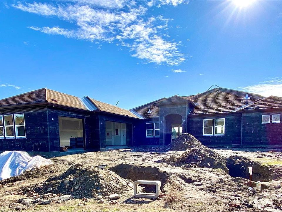 1st image of 2252 Oak Creek Dr #64