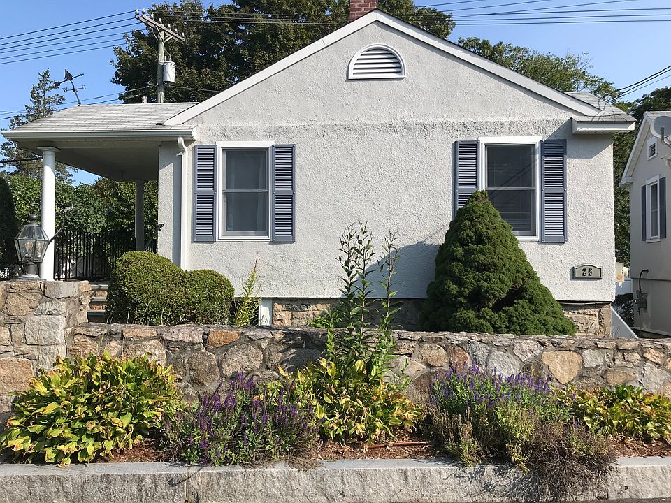 25 Ledge Avenue