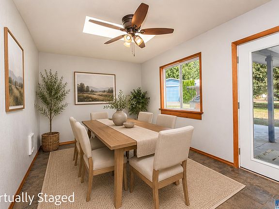 3rd image of 3251 Woodcock Rd