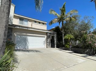 8215 E White Fir Ln, Anaheim, CA 92808
