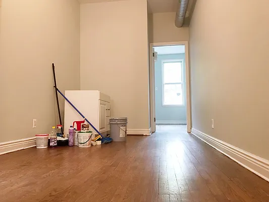 Rented by Yup Realty LLC | media 34