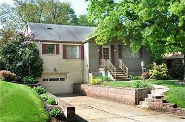 2nd image of 142 Lindley Ln