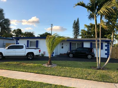 6790 NW 27th St, Sunrise, FL, 33313