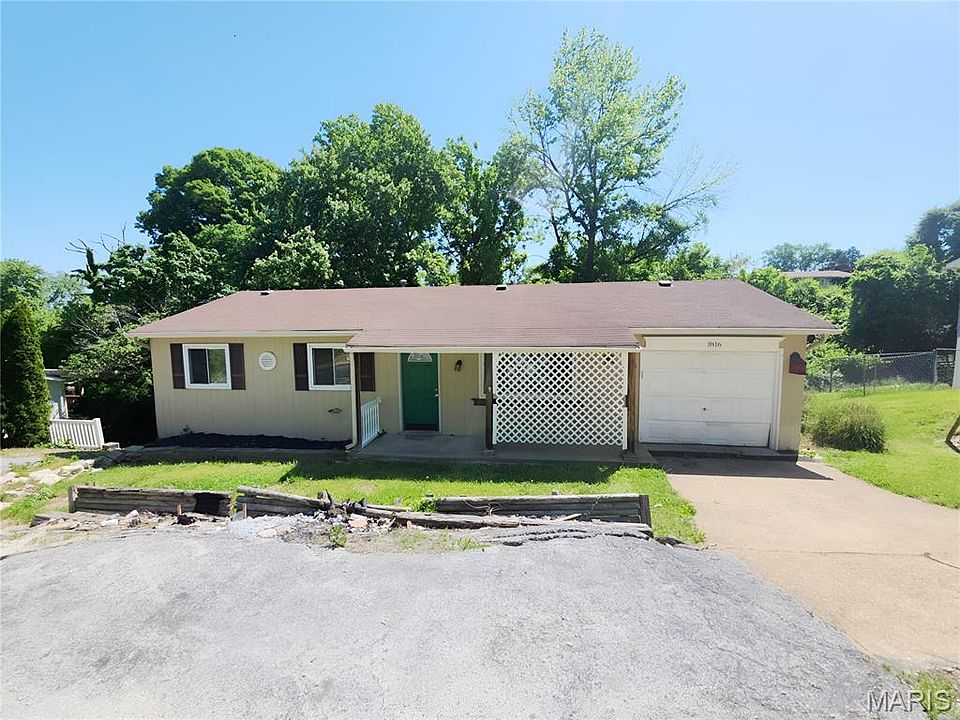 1st image of 1816 West Dr