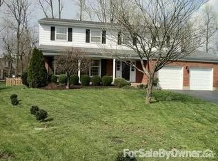 3907 Barbour Manor Ct, Louisville, KY 40241
