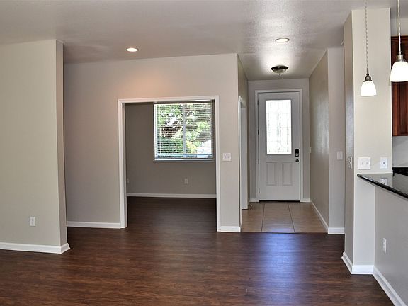2nd image of 7852 Sungarden Dr