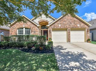 2810 Arbor Brook Ln, Pearland, TX 77584