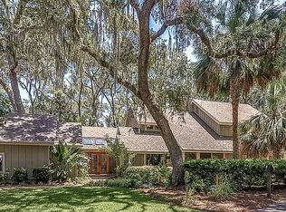 11 Heritage Ct, Hilton Head Island, SC 29928