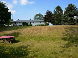 W9815 Dunn Rd, Fox Lake, WI 53933