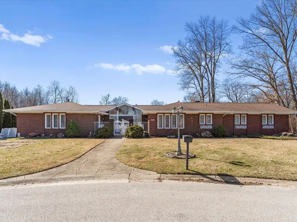 3707 Tanbark Dr, Swansea, IL 62226