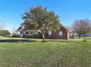 4512 N Country Ct, Bryan, TX 77808