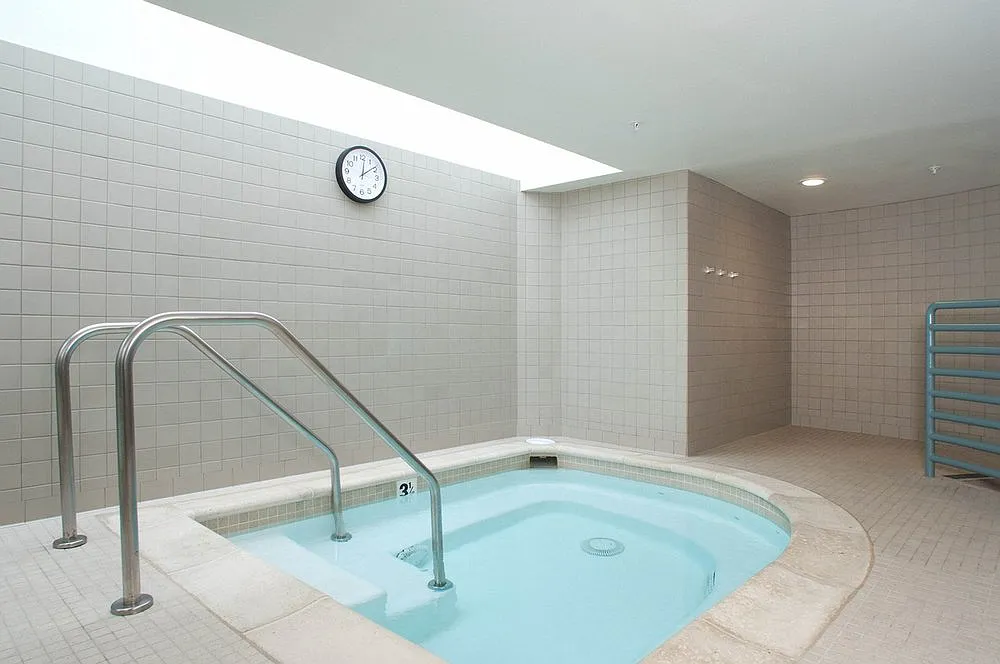 The Marina City Club - Apartments — Photo 4