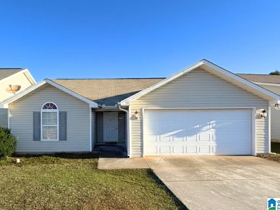 1st image of 3626 Crescent Gardens Dr