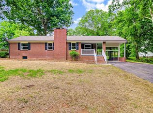 5715 Cannoy St, Winston Salem, NC 27105
