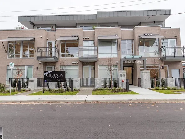 1591 Bowser Ave #102, North Vancouver, BC V7P 2Y4