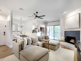 8200 Neely Dr, Austin, TX