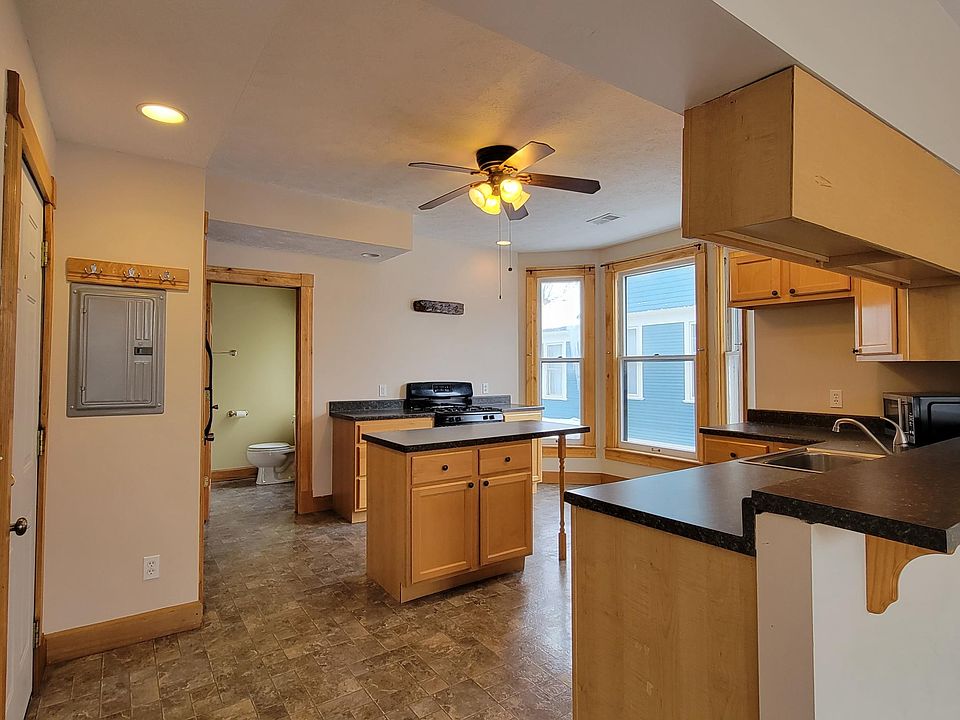 Kitchen and entrance(door on left of photo)