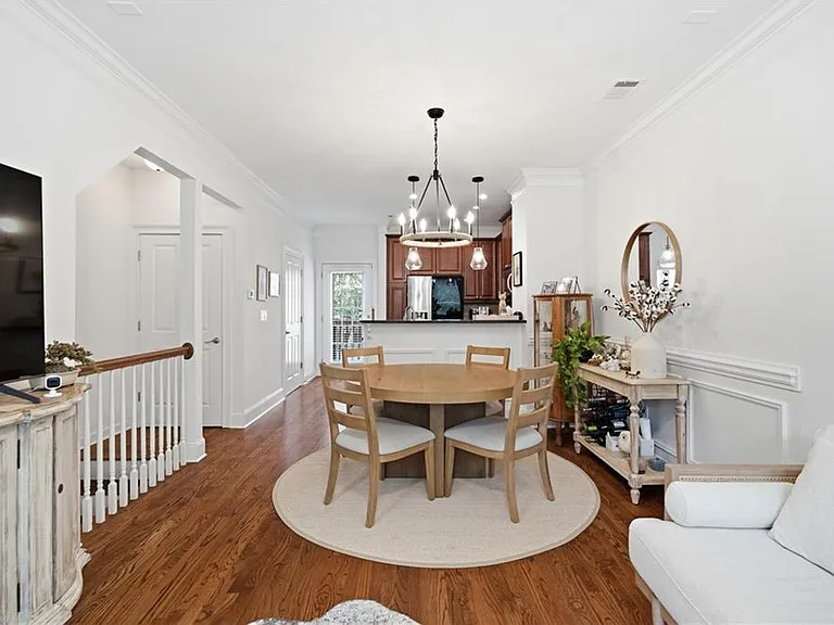 1231 Ashford Creek Park NE — Photo 13