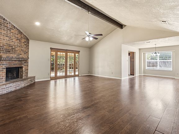 4th image of 6229 Maple Springs Dr