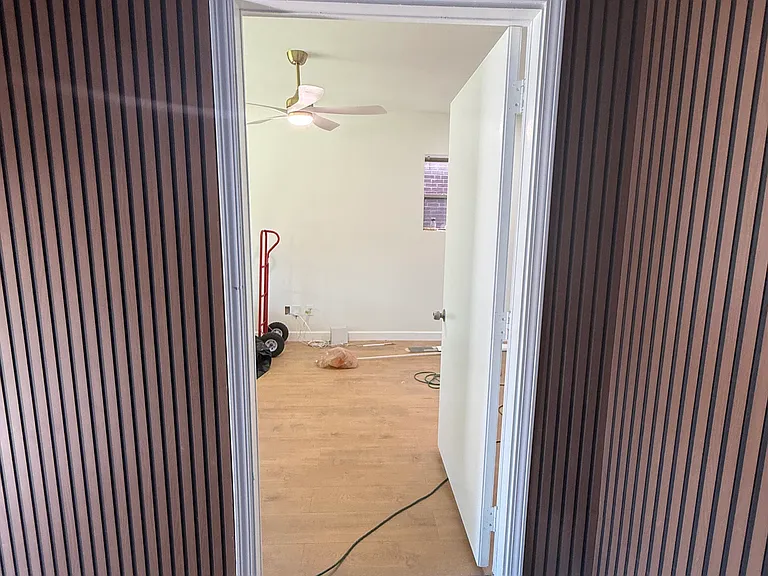 4969 Fountain Ave #2 — Photo 7