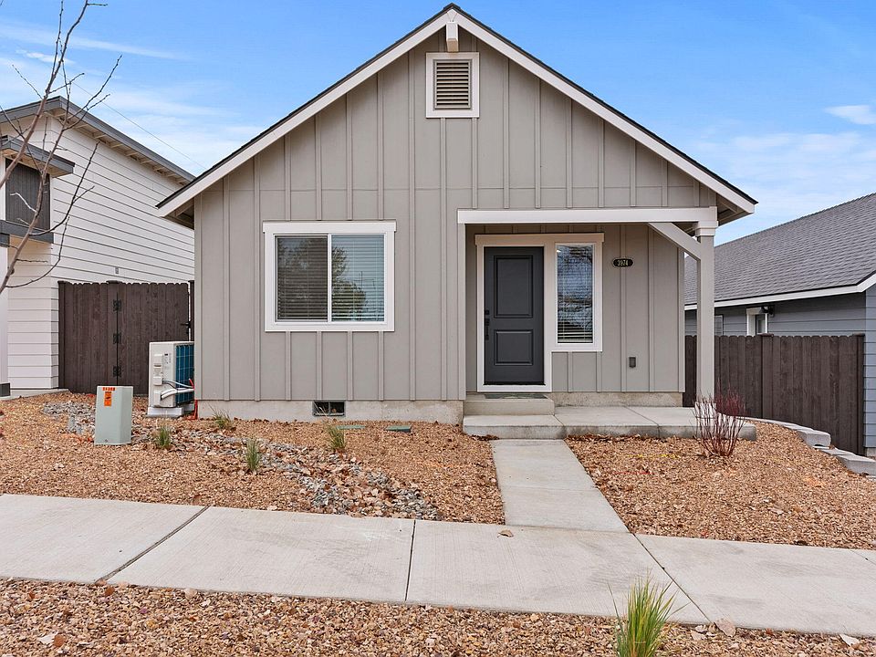 1st image of 4044 SW Obsidian Pl #134
