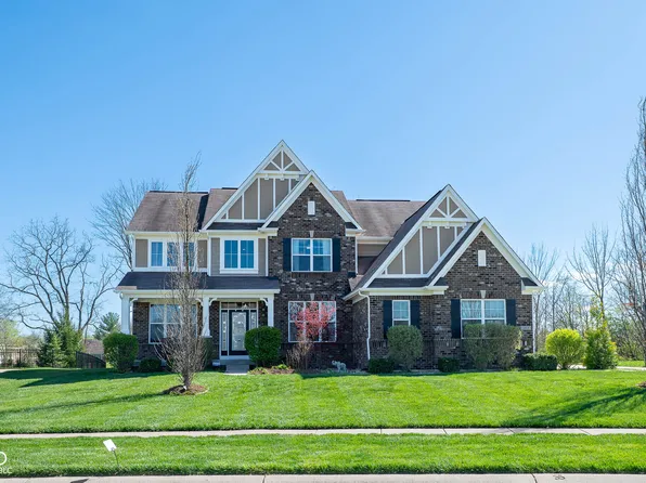 1325 Brentford Ln, Greenwood, IN 46143
