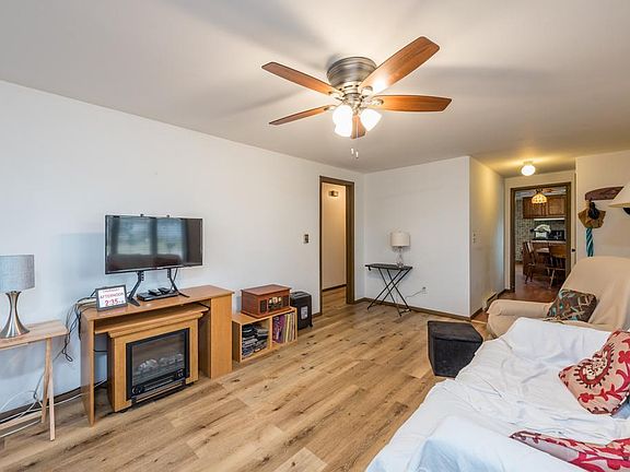 5th image of 38219 N Wilson Ave