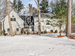 47 Village Woods Rd, Haverhill, MA 01832