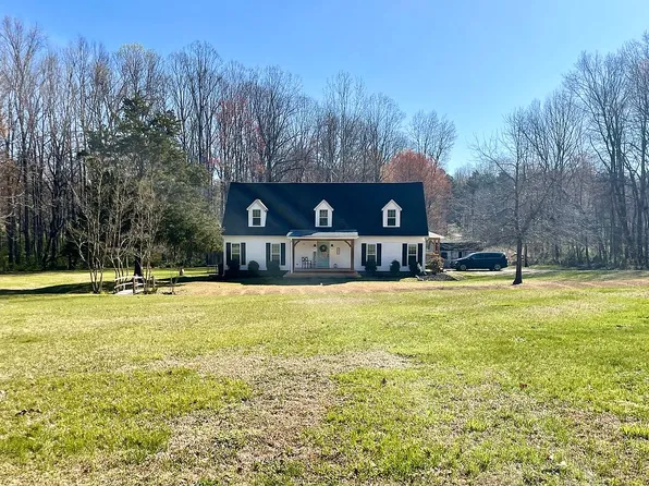 347 Ed Everhart Rd, Winston Salem, NC 27107