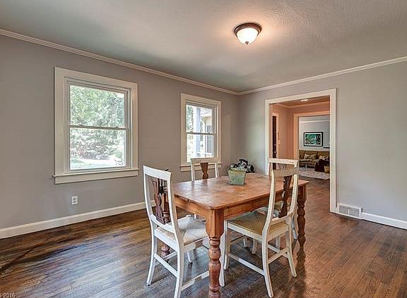 4th image of 125 Aurora Dr
