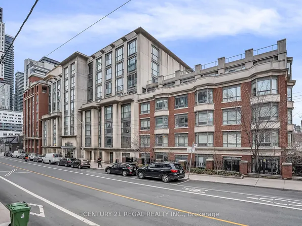 18 Beverley St #518, Toronto, ON M5T 3L2