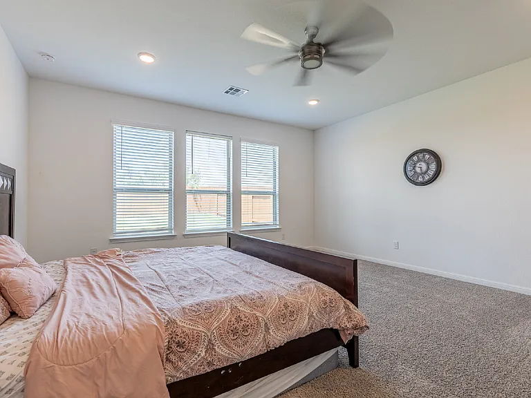 2332 Giona Pl — Photo 27
