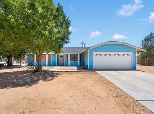 21229 Pahute Rd, Apple Valley, CA 92308