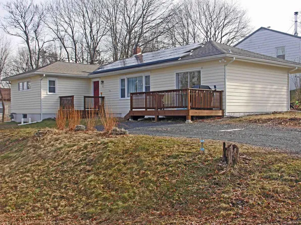 10 Smith, Highland, NY 12528