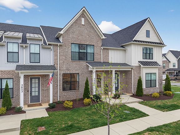 3rd image of 2649 Bramblewood Ln