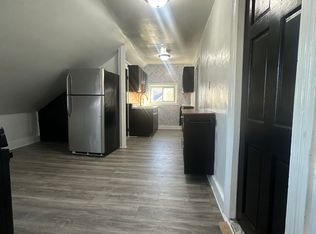 206 Regent Ave APT 3, Providence, RI 02908