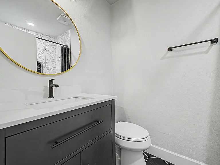 3922 E Larkspur Dr — Photo 17