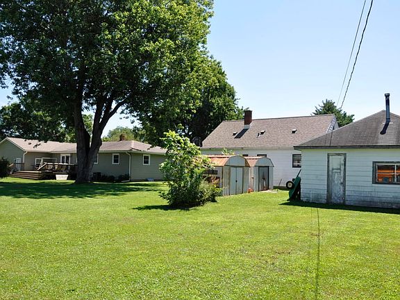 Back of house and garage