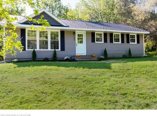 123 School St, Kennebunkport, ME 04046