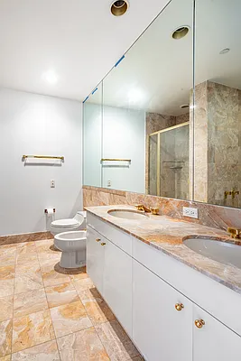 Rented by Luxury Habitat | media 29