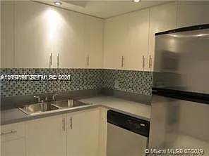 16701 NE 14th Ave #203 — Photo 4