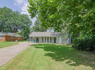 4181 Florida St, Zachary, LA 70791