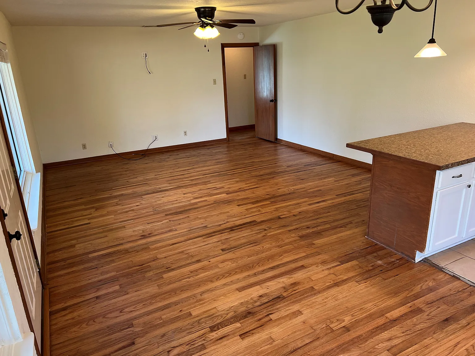 3 bed, 1457 sqft, $1,895 — Photo 3