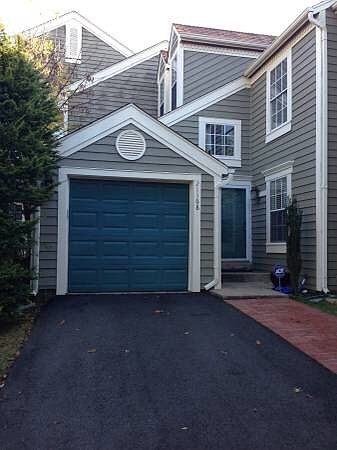 1st image of 21168 Wildflower Sq