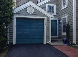 21168 Wildflower Sq, Ashburn, VA 20147