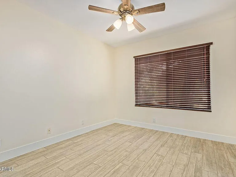 1037 N 84th Pl — Photo 13