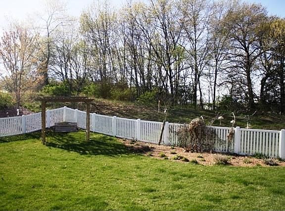 5th image of 1025 Oak Timber Dr