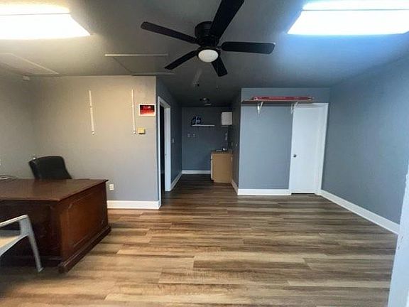 4th image of 215 Fresa Rd