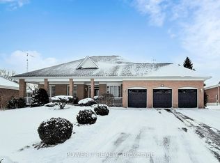 49 Pettet Rd, Whitchurch Stouffville, ON L4A 3J2